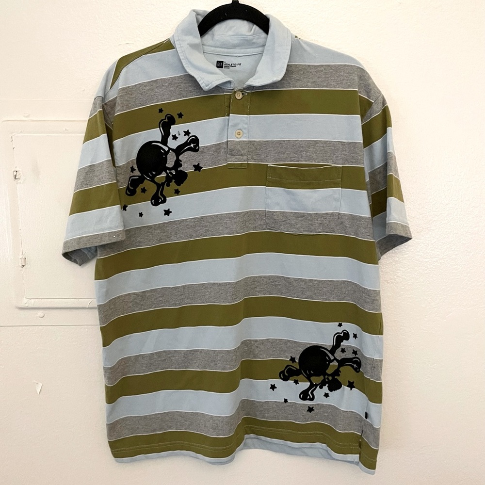 GAP Skull polo shirt large